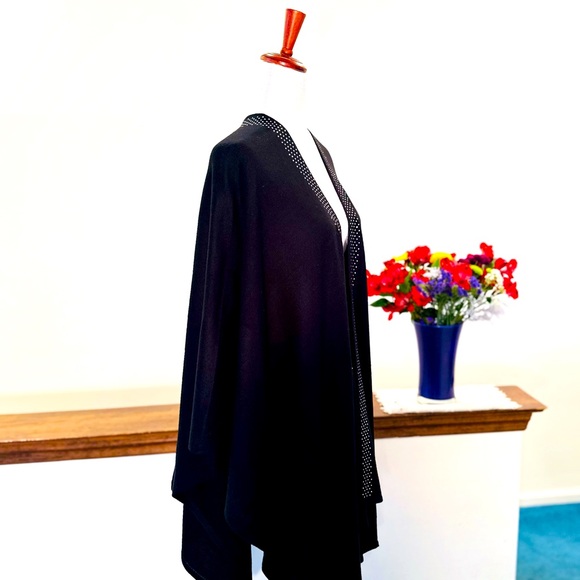 🌹Calvin Klein Open-front Knit Poncho w/Rhinestone Decor, One Size, Black/Silver - Picture 3 of 7